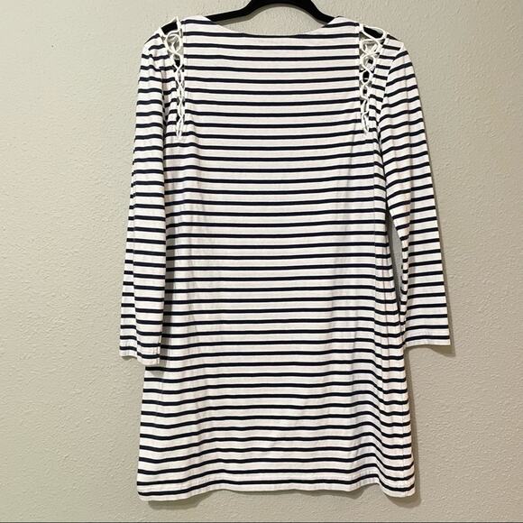 ALC White & Black Striped Mini Dress Shoulder Cut Out Details Womens M Tunic - Picture 7 of 7